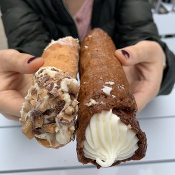 Bova's Bakery - Florentine Shell Ricotta Creme Brulee Cannoli - Bakeries Near Me - Boston, Massachusetts