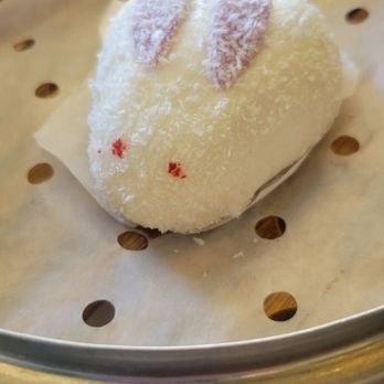 Dumpling Tops - 89.Bunny bun 1 pc - Asian Fusion Near Me - South Pasadena, California