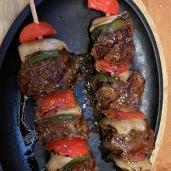D. Rowe's Restaurant & Bar - Teriyaki Steak Kabobs 030326