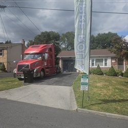 Celebrity's Hemp Dispensary - Celebrity's Hemp Dispensary LLC. We are a residential store front. Located at 1600 Pondview Drive, Winchester, Va