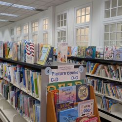 Fayetteville County Library - Children's bookshelves // FCP Library * Fayetteville, GA