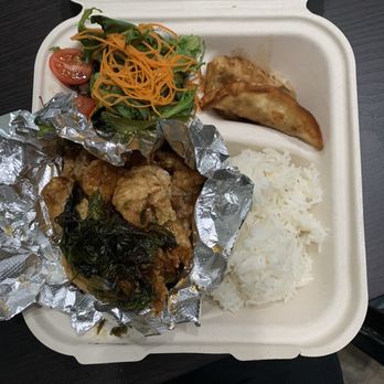 Coconut Rabbit - Lunch Tamarind Chicken - Thai Near Me - Los Alamitos, California
