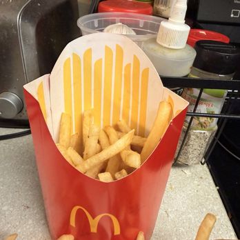 McDonald's - It's supposed to be LARGE FRIES - Burgers Near Me - Everett, Washington McDonald's - It's supposed to be LARGE FRIES - Burgers Near Me - Everett, Washington