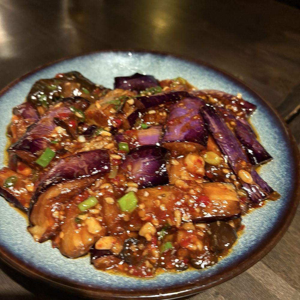 Chi Restaurant & Bar - Eggplant W/Garlic Sauce - Szechuan Near Me - New York, New York