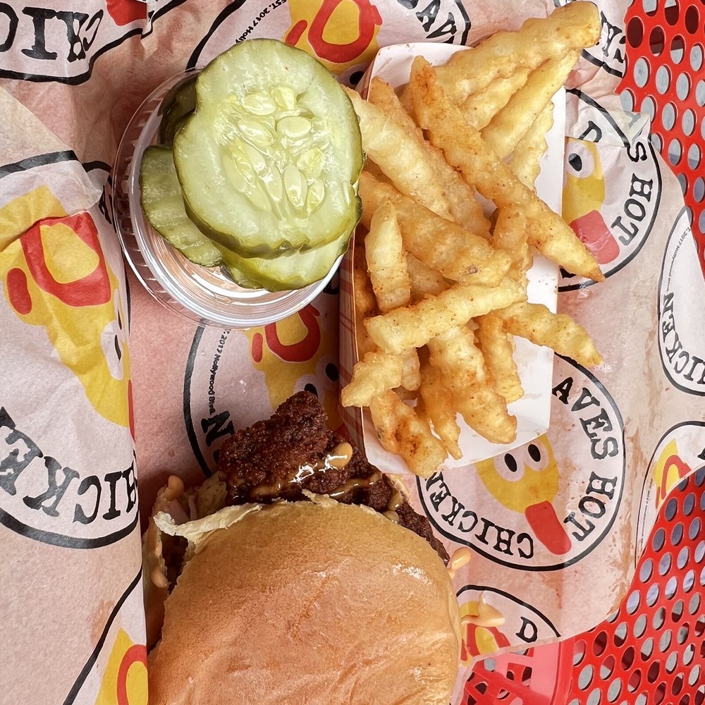 #Dave's #4 1 Slider with Fries #Dave's #4 1 Slider with Fries