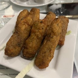a plate of fried food