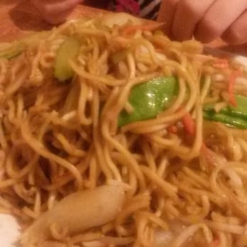 Golden Fountain - Vegetable lomien - Chinese Near Me - Pendleton, Oregon Golden Fountain - Vegetable lomien - Chinese Near Me - Pendleton, Oregon