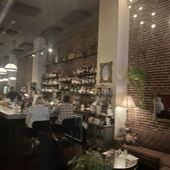 Cobble Hill Restaurant - New American Near Me - Cedar Rapids, Iowa