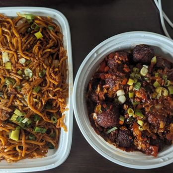 Samosa House - Hakka noodles (left) and veg Manchurian (right) - Indian Near Me - Calgary, Alberta