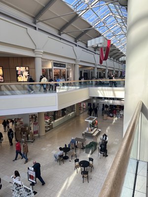 Freehold Raceway Mall by null