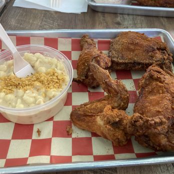 BirdHouse - Spicy Chicken & Mac - Chicken Shop Near Me - Page, Arizona BirdHouse - Spicy Chicken & Mac - Chicken Shop Near Me - Page, Arizona