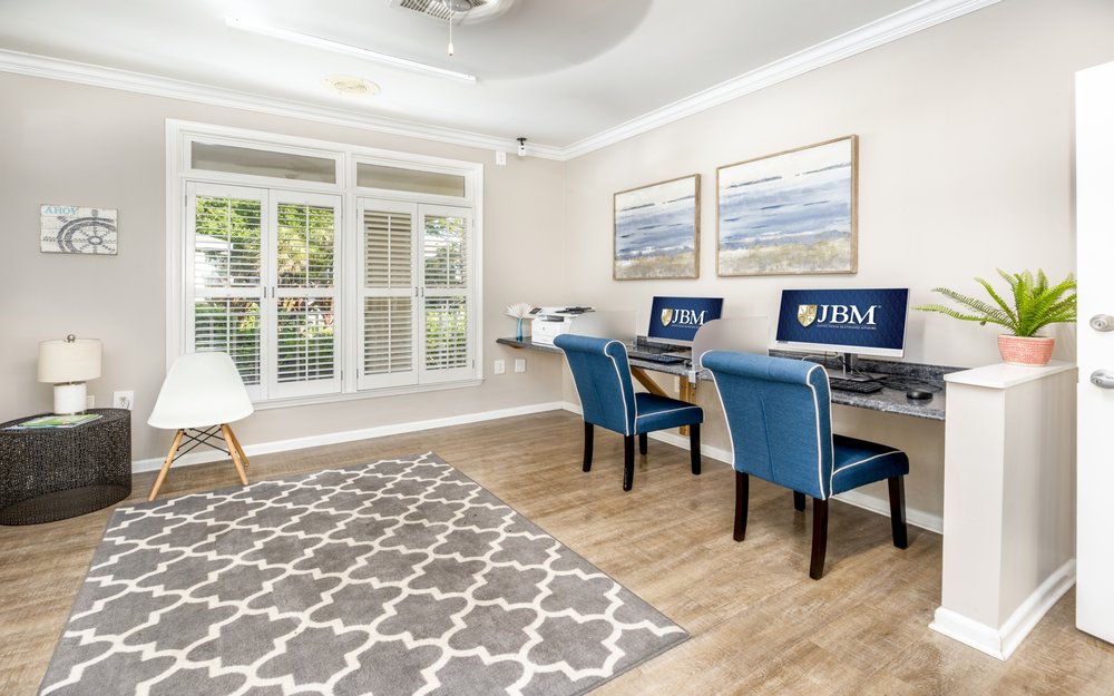 SAWGRASS COVE Updated September 2024 38 Photos & 19 Reviews 4801 47th Ave W, Bradenton