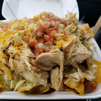 Mountain Springs Saloon - Super nachos - Bars Near Me - Las Vegas, Nevada