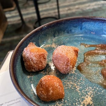 Fern Bar - Donut holes... not beignets like they claim - Bars Near Me - Sebastopol, California