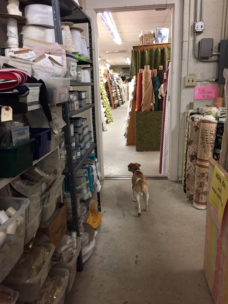 CHINTZNPRINTS OF NEWTOWN Updated September 2024 39 S Main St