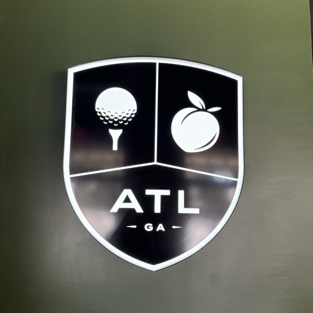 Atlanta Golf & Social - Servantee Logo - Virtual Reality Centers Near Me - Chamblee, Georgia