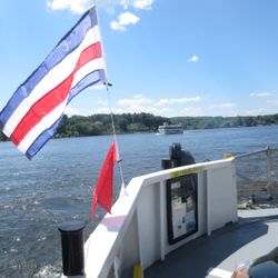 Chester-Hadlyme Ferry
