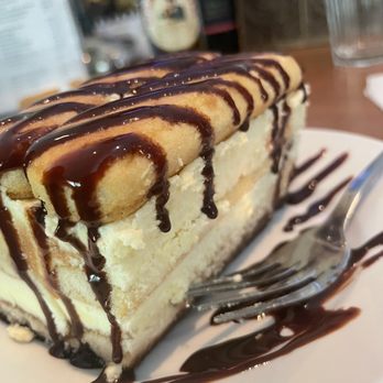 Prima Pasta Restaurant - Tiramisu - Italian Near Me - Houston, Texas Prima Pasta Restaurant - Tiramisu - Italian Near Me - Houston, Texas