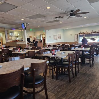 Alice's A Family Restaurant - Dining Room - American Near Me - Middle River, Maryland Alice's A Family Restaurant - Dining Room - American Near Me - Middle River, Maryland