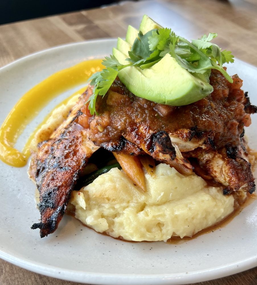 MOXIES 39 Photos & 42 Reviews 899 Congress St, Boston