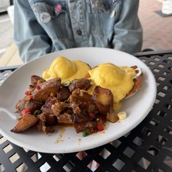 Tank and Libby's - Breakfast & Brunch Near Me - Drexel Hill, Pennsylvania