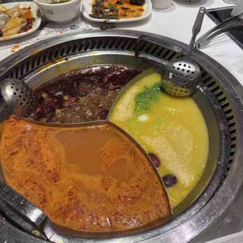 Qiao Lin Hotpot - Seattle - Spicy chongqing, tomato, and golden chicken base - Hot Pot Near Me - Seattle, Washington Qiao Lin Hotpot - Seattle - Spicy chongqing, tomato, and golden chicken base - Hot Pot Near Me - Seattle, Washington