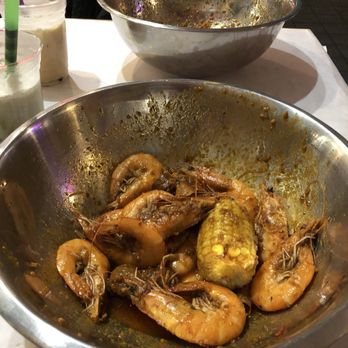 The Crab Pad - Seafood Near Me - Chicago, Illinois