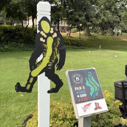 Red Wing Golf Course - Hole 8