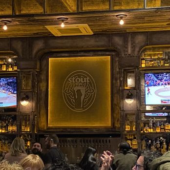 Stout NYC - Stout restaurant inside - Sports Bars Near Me - New York, New York Stout NYC - Stout restaurant inside - Sports Bars Near Me - New York, New York