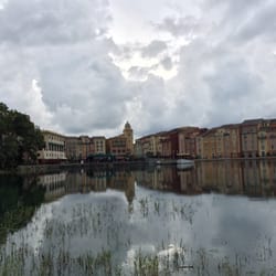 Orlando Rickshaw - The hotel we stayed at The Portofino