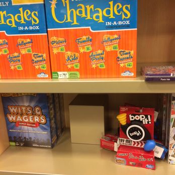 Barnes & Noble - Bookstores Near Me - Lone Tree, Colorado