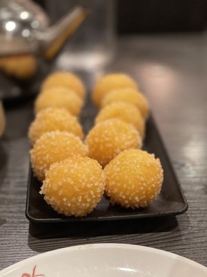 Village Kitchen家湘味 by null