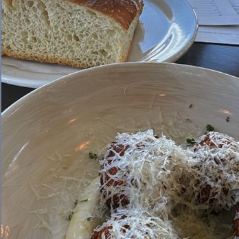 Sky 360 - Warm focaccia with wipped ricotta dressed with olive oil and potato croquettes with smoked aioli and chives - Canadian (New) Near Me - Calgary, Alberta