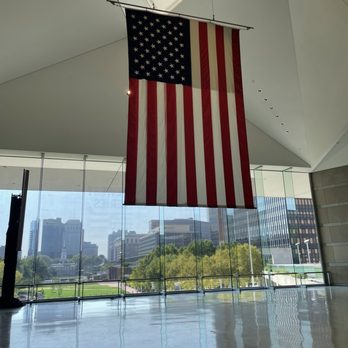 National Constitution Center - Museums Near Me - Philadelphia, Pennsylvania National Constitution Center - Museums Near Me - Philadelphia, Pennsylvania