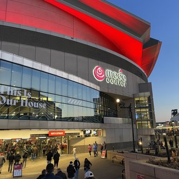 Moda Center - Moda center - Stadiums & Arenas Near Me - Portland, Oregon