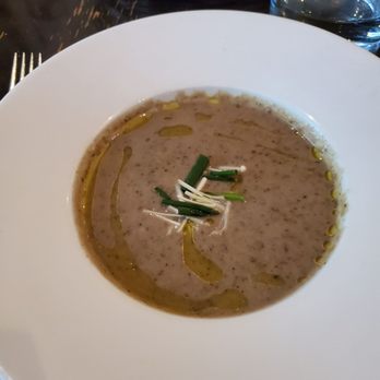 Biff's Bistro - Creme de champignons - French Near Me - Toronto, Ontario Biff's Bistro - Creme de champignons - French Near Me - Toronto, Ontario
