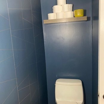SB Builders and Construction - 1/2 Bath Renovation - General Contractors Near Me - Fairfax, Virginia