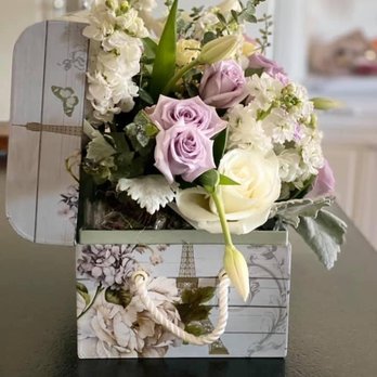 Boite De Fleurs - Box - Florists Near Me - Phoenix, Arizona