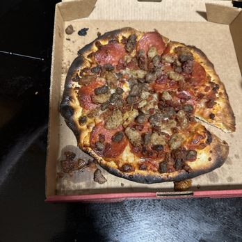 MOD Pizza - Burned Pizza - Fast Food Near Me - Columbia, Missouri