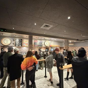 Salt & Straw - Ice Cream & Frozen Yogurt Near Me - Seattle, Washington Salt & Straw - Ice Cream & Frozen Yogurt Near Me - Seattle, Washington