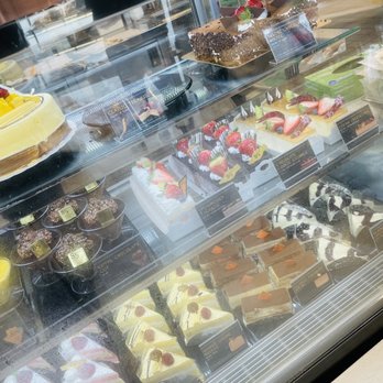 85°C Bakery Cafe-UTC - Cakes - Coffee & Tea Near Me - San Diego, California