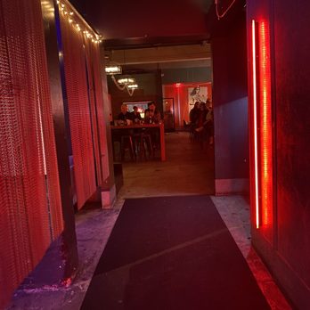 Bar 35 - Interior - Bars Near Me - Honolulu, Hawaii
