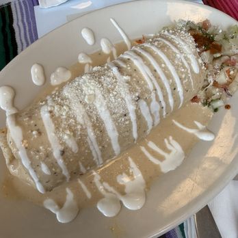 La Villa Mexican Restaurant - 3 Peppersauce Burrito - Mexican Near Me - Seattle, Washington La Villa Mexican Restaurant - 3 Peppersauce Burrito - Mexican Near Me - Seattle, Washington