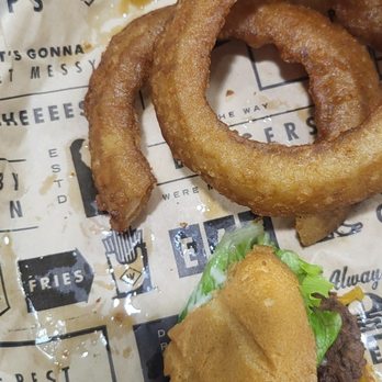 Wayback Burgers - Weird tasting patty, greasy onion ring, old oil - Burgers Near Me - Cordova, Tennessee Wayback Burgers - Weird tasting patty, greasy onion ring, old oil - Burgers Near Me - Cordova, Tennessee