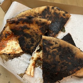 Oak Wood Fire Kitchen - Burnt pizza - Pizza Near Me - Draper, Utah Oak Wood Fire Kitchen - Burnt pizza - Pizza Near Me - Draper, Utah