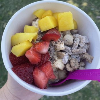 Menchie's - Ice Cream & Frozen Yogurt Near Me - Ventura, California Menchie's - Ice Cream & Frozen Yogurt Near Me - Ventura, California