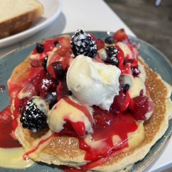 Honey Berry - Signature Honeyberry - Pancakes Near Me - Hoffman Estates, Illinois