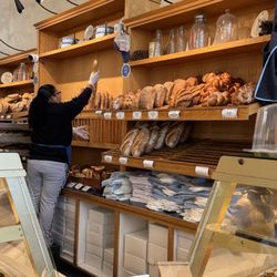 La Farine Bakery - Stocking the baguettes