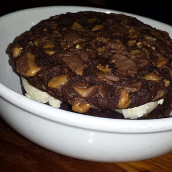 When Pigs Fly Pizzeria - Heath bar sandwich. Huge!! But outstanding:) - Pizza Near Me - Kittery, Maine