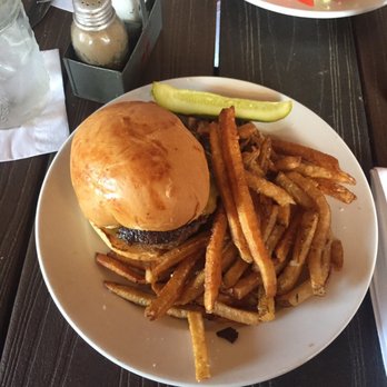 Burger Up - Franklin - Burgers Near Me - Franklin, Tennessee